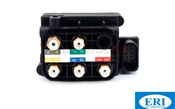 блок клапанов пневмоподвески Mercedes-Benz S-Класс W222/C217/A217 (2013 - 2017), 993200058 - фото №1