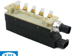 блок клапанов пневмоподвески Mercedes-Benz S-Класс W220 (1998 - 2002), 2203200258