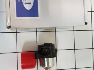 клапан компрессора пневмоподвески Mercedes-Benz S-Класс W220 (1998 - 2002), A2203200104