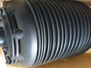 Пнемобаллон задний (правый) Porsche Macan 1 поколение (2013 - 2019), 95B616002A, 95B616002B, 95B616002C