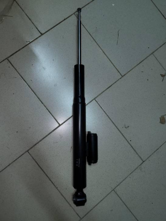 Передний амортизатор пневмоподвески Mercedes-Benz S-Класс W220 (1998 - 2002) - фото №1