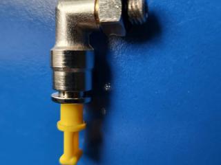 Выход (штуцер) Porsche Cayenne 955 (2002 - 2007)