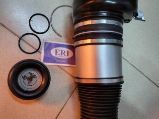 Пневмобаллон передний на пневмостойку Audi A8 D4/4H (2009 - 2014)