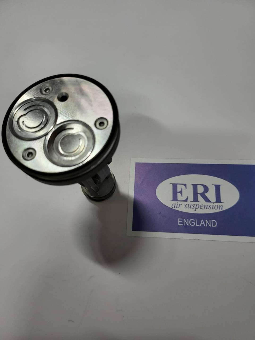 Поршень AMK пневмокомпрессора Land Rover Range Rover Sport 1 поколение (2005 - 2009) - фото №1